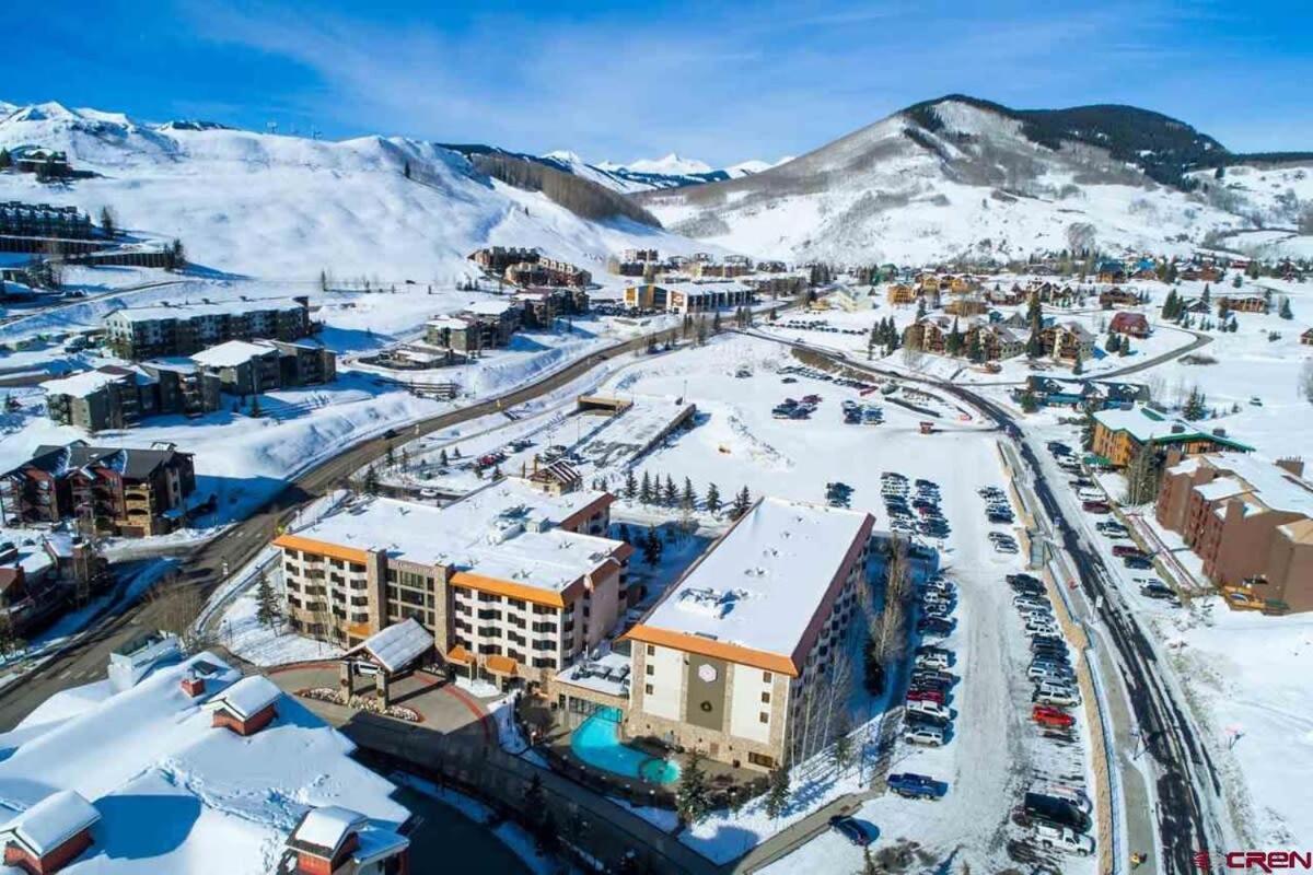 Studio 115 Perfect Location With Pool And Hot Tub Крестед-Бьютт Экстерьер фото